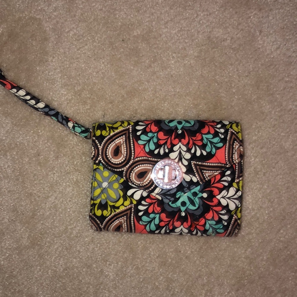 Vera Bradley purse- NEVER USED